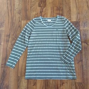 Catchy striped long sleeve t-shirt